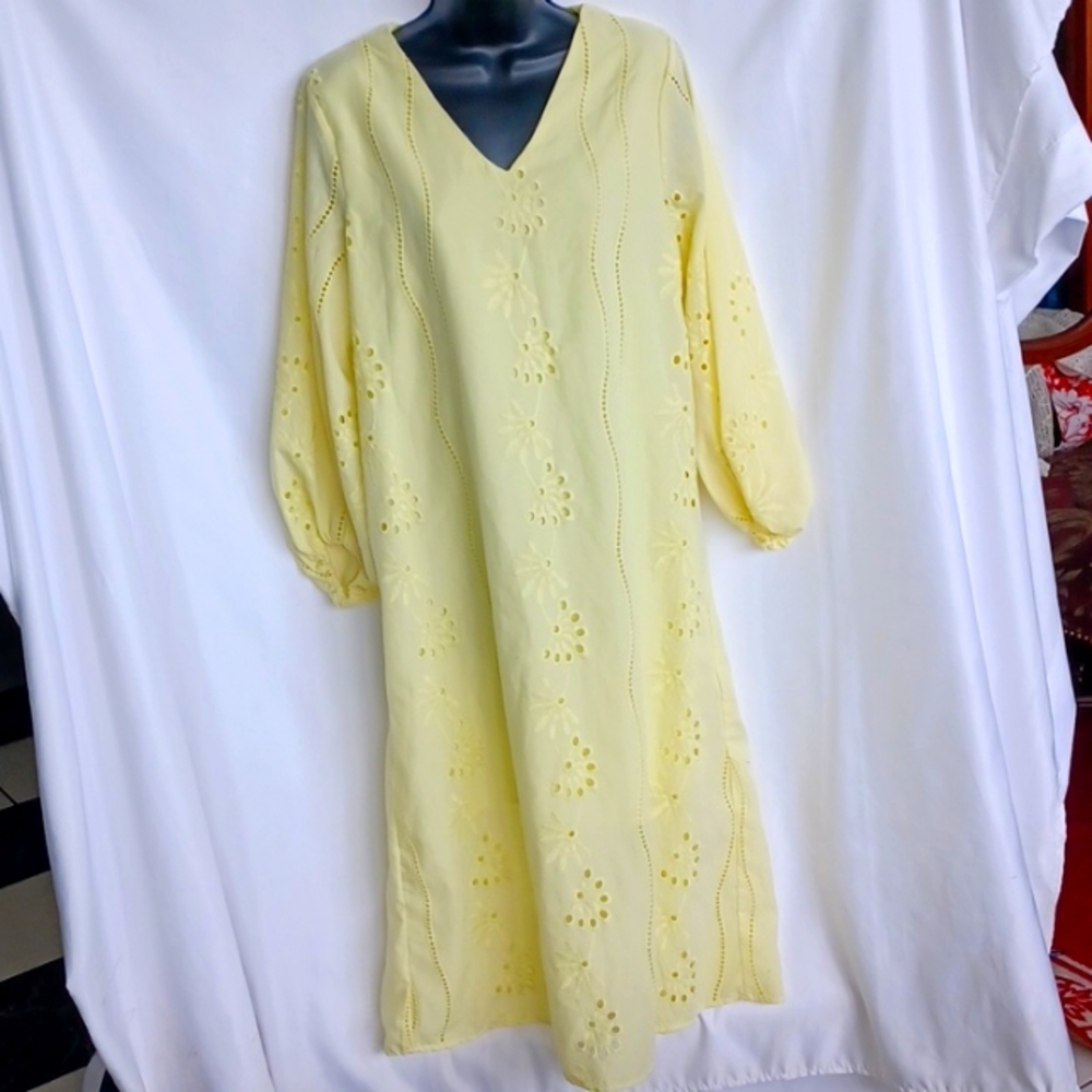 Anewsta Eyelet Embroidered Lined Cotton Blend Dress - Sz M, Bright Yellow